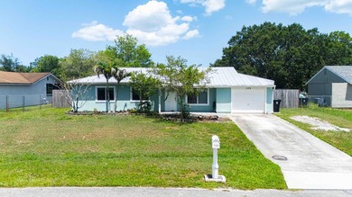 Welcome to this beautifully updated 3-bedroom, 2-bath home, this - photo 1