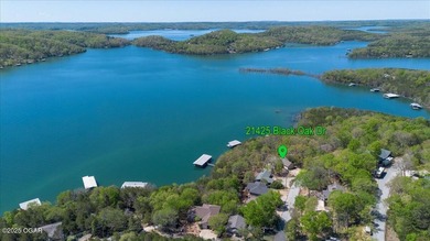 Stunning Lakefront Retreat - Fully Furnished & Nightly Rental - photo 2