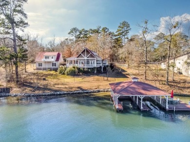 Lake Home For Sale in Milledgeville, Georgia