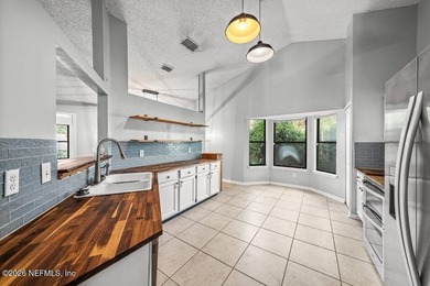 Welcome home to this charming 3-bedroom, 2-bath residence - photo 9