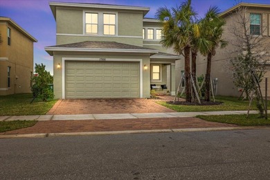 (private lake, pond, coastal) Home For Sale in Port Saint Lucie Florida