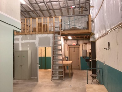 Versatile Warehouse Opportunity in Fort Pierce! Own a 1,035 SF - photo 11