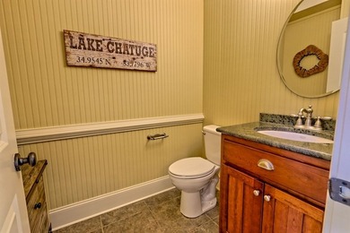 LAKEFRONT LIVING WITH DOCK SLIP!! Sellers are offering Buyer a - photo 13