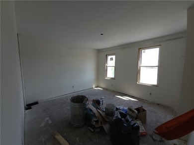 Great investment opportunity! This solid brick home in East Deer - photo 3