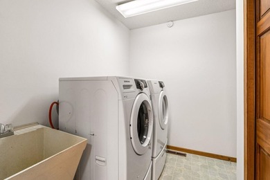 Welcome to comfortable living, private rear facing unit with - photo 16