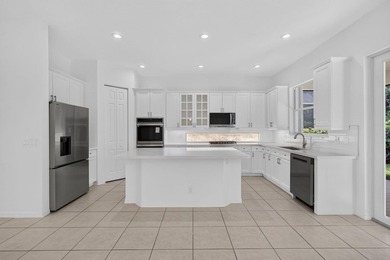 Highly sought-after, single-story *El Prado* model situated on a - photo 20
