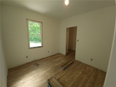 Great investment opportunity! This solid brick home in East Deer - photo 10