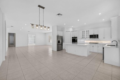 Highly sought-after, single-story *El Prado* model situated on a - photo 21