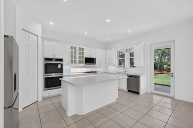 Highly sought-after, single-story *El Prado* model situated on a - photo 24