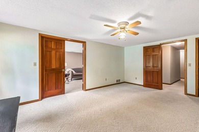 Welcome to comfortable living, private rear facing unit with - photo 24