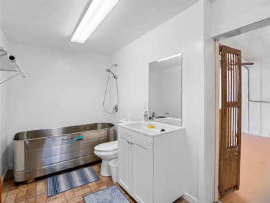 Attractive & homey, well-maintained, single-owner investment - photo 26