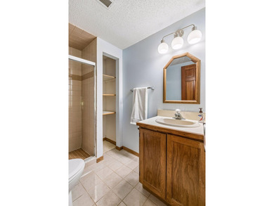 Welcome to comfortable living, private rear facing unit with - photo 27