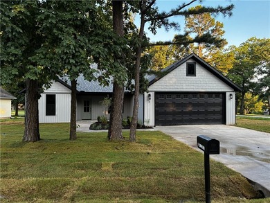 New construction opportunities offering both golf course views - photo 1