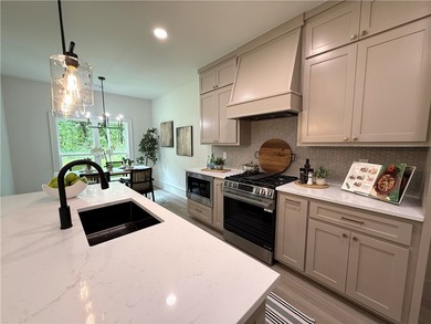 New construction opportunities offering both golf course views - photo 4