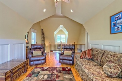 LAKEFRONT LIVING WITH DOCK SLIP!! Sellers are offering Buyer a - photo 54