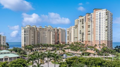 Marco Island Lake Area Condo For Sale in Marco Island Florida