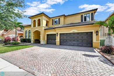 (private lake, pond, creek) Home For Sale in Weston Florida