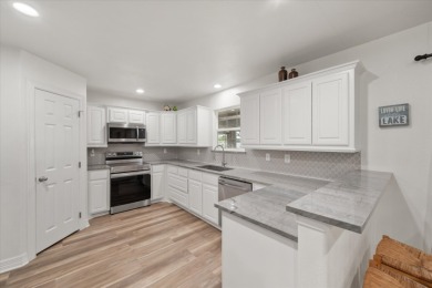 3/2 on 0.9 acres Waterfront w/shop, no HOA! - photo 11