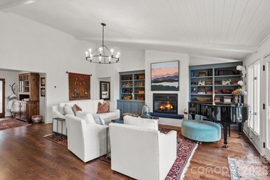 Exquisite Renovated Home on 1.3 Professionally Landscaped Acres - photo 12