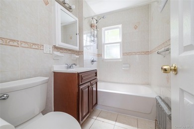 This charming detached Colonial offers the perfect blend of - photo 15
