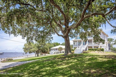 Welcome to one of Ocean Springs East Beach's most exceptional - photo 6