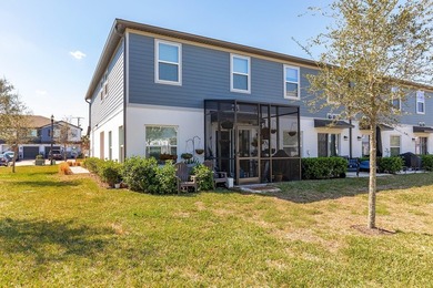 Gorgeous 4-bedroom, 3 full bath End-unit townhome in the gated - photo 18