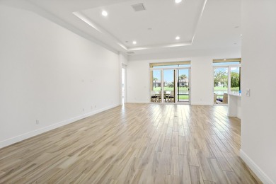 Welcome to both a home and community with endless luxury - photo 8
