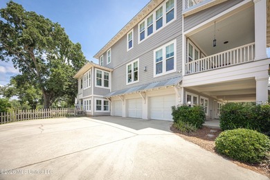 Welcome to one of Ocean Springs East Beach's most exceptional - photo 10