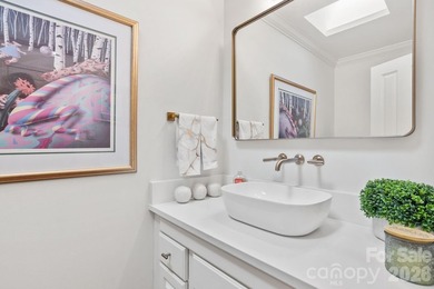 Exquisite Renovated Home on 1.3 Professionally Landscaped Acres - photo 23