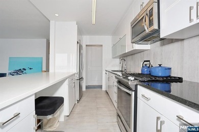 Welcome to your private retreat in the sky at Horizon House - photo 27