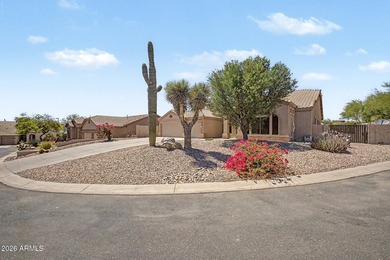Freshly remodeled ,new baths, chef's kitchen, freshly painted & - photo 28