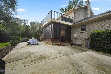 Absolutely stunning 5 bed 3.5 bath in Kings Grant. This stately - photo 30