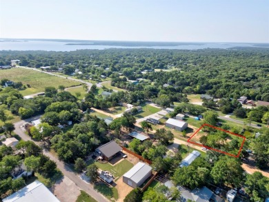 Lake Lot For Sale in Gordonville, Texas