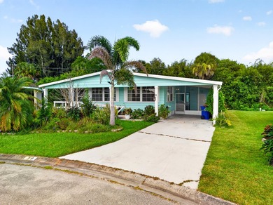 Active 55+ community with 3 pools and clubhouses, Tennis - photo 2