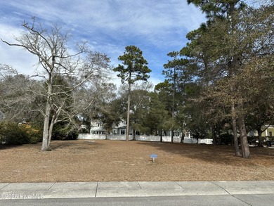 Cape Fear River Lot Active Under Contract in Southport North Carolina
