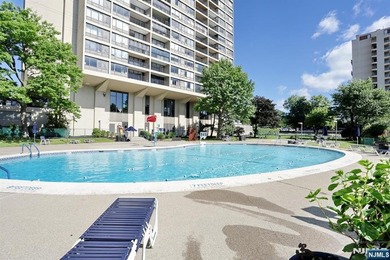 Welcome to your private retreat in the sky at Horizon House - photo 46