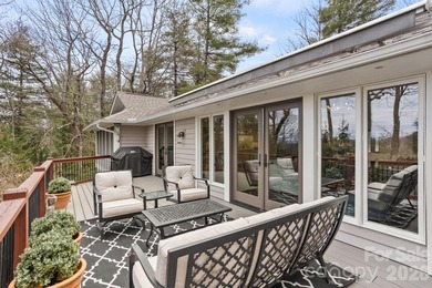Exquisite Renovated Home on 1.3 Professionally Landscaped Acres - photo 48