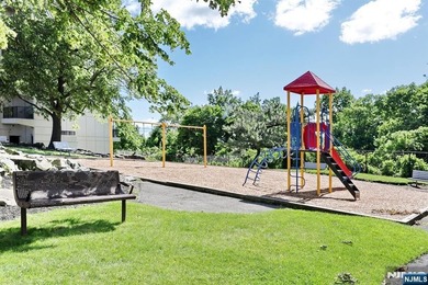 Welcome to your private retreat in the sky at Horizon House - photo 48