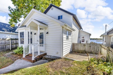 Lake Home For Sale in Jackson, Michigan