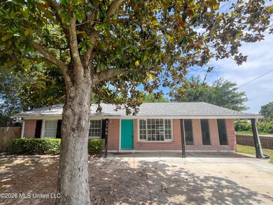 Coastal Living with Investment Potential - Just Steps from the - photo 2