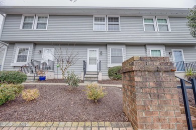 Neuse River Condo Sale Pending in New Bern North Carolina