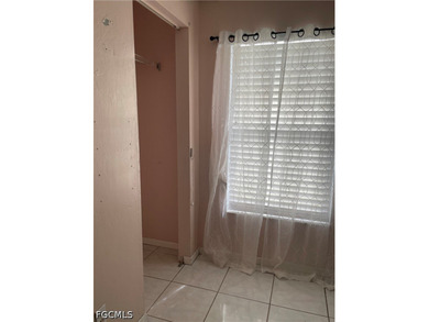 Great location in Fort Myers Shores. Close to Route 31 and - photo 14
