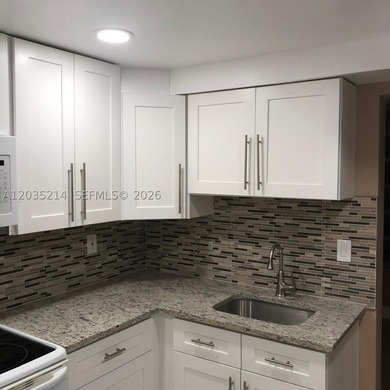 Beautiful 3rd floor unit with stunning canal views from the - photo 15
