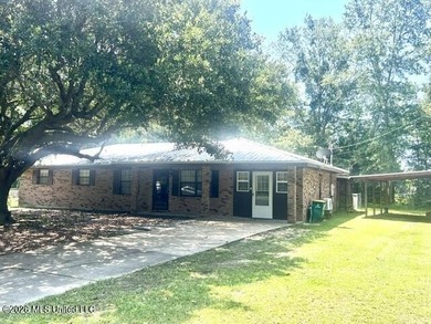 Check Out This Amazing Home Located In The Sought After - photo 1