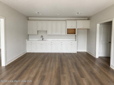Looking for New construction? You will want to see this one! - photo 5