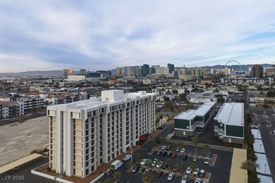 Rare 3 Bedroom with Fantastic Views of the Strip, Mountains and