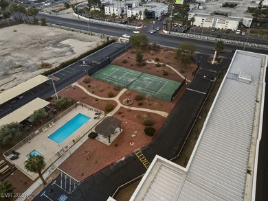 Rare 3 Bedroom with Fantastic Views of the Strip, Mountains and