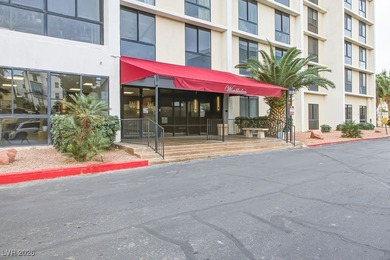 Rare 3 Bedroom with Fantastic Views of the Strip, Mountains and