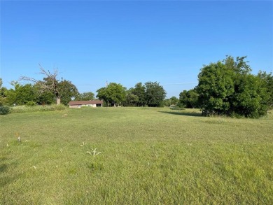 Lake Lot For Sale in Runaway Bay, Texas