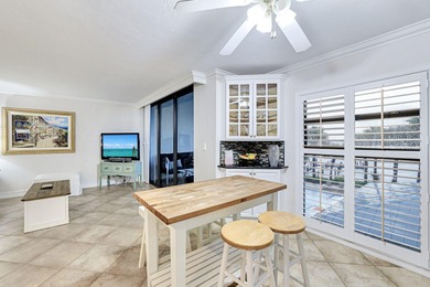 Beautiful Riverside Condo with wide water views. Remodeled - photo 10